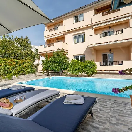 Juric Apartament *