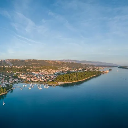 Juric Apartament Rab Town
