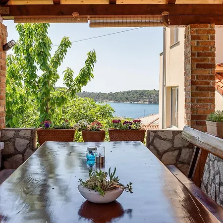 Apartament Juric Rab Town