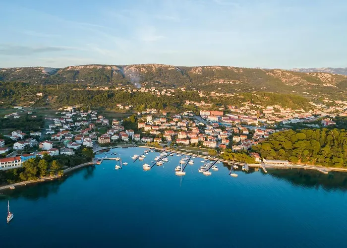 Apartamento Juric Rab Town